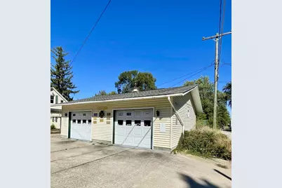 806 E Loomis Street, Ludington, MI 49431 - Photo 3