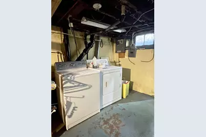 806 E Loomis Street, Ludington, MI 49431 - Photo 39