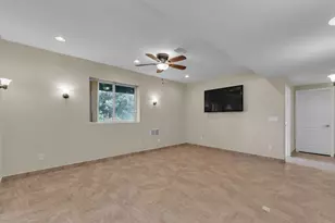 50501 Elmwood Ct, Plymouth, MI 48170 - Photo 37