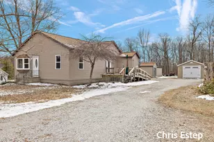 11365 Warner Ave, Grant, MI 49327 - Photo 1