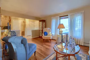 4122 Longmeadow Dr, Trenton, MI 48183 - Photo 7