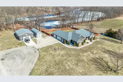 17700 Brad Lane, Three Rivers, MI 49093 - Photo 13