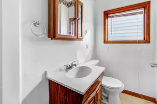 1323 Catherine Ave, Muskegon, MI 49442 - Photo 19