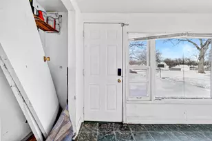 1323 Catherine Ave, Muskegon, MI 49442 - Photo 5