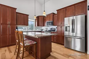 2292 Palm Dale Dr SW, Wyoming, MI 49519 - Photo 9