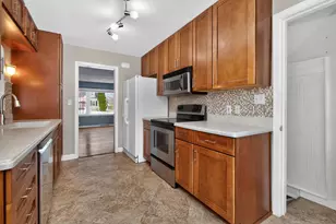 2311 Bryan St, Saint Joseph, MI 49085 - Photo 5