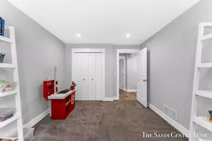 16517 Wickshire Pl, Spring Lake, MI 49456 - Photo 37