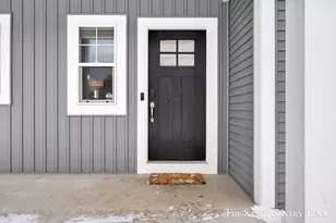 16517 Wickshire Pl, Spring Lake, MI 49456 - Photo 3