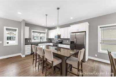 16517 Wickshire Place, Spring Lake, MI 49456 - Photo 7