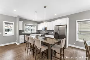 16517 Wickshire Pl, Spring Lake, MI 49456 - Photo 7