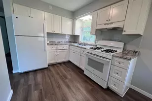 700 Dickinson St SE, Grand Rapids, MI 49507 - Photo 11