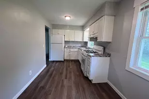 700 Dickinson St SE, Grand Rapids, MI 49507 - Photo 9