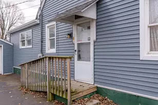 176 N 22nd Street N, Battle Creek, MI 49015 - Photo 7