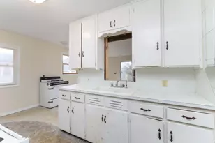 176 N 22nd Street N, Battle Creek, MI 49015 - Photo 17