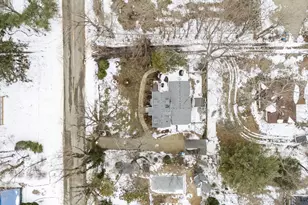 7541 Harbert Rd, Sawyer, MI 49125 - Photo 25