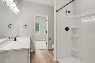 2098 Kristin Ct, Muskegon, MI 49442 - Photo 11