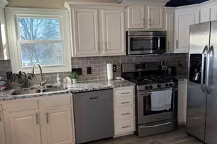 11309 Sunset Point Dr, Plainwell, MI 49080 - Photo 5