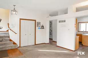 4709 Summer Creek Ln SE, Grand Rapids, MI 49508 - Photo 9