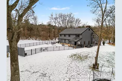 400 Greentree Lane NE, Ada, MI 49301 - Photo 43