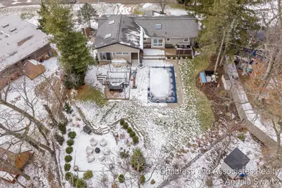 3334 Rickman Avenue NE, Grand Rapids, MI 49525 - Photo 9