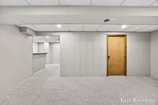 1561 Beech St SW, Wyoming, MI 49509 - Photo 23