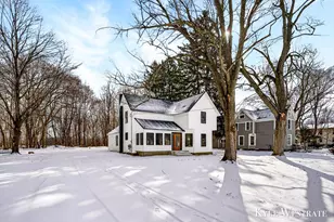 10227 S Norris Rd, Delton, MI 49046 - Photo 3