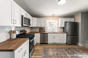 10227 S Norris Rd, Delton, MI 49046 - Photo 11