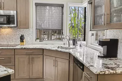 4502 Cross Creek Drive, Ann Arbor, MI 48108 - Photo 21