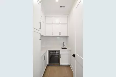 203 Mill Circle, Northville, MI 48167 - Photo 7