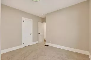 424 Storrs St SE, Grand Rapids, MI 49507 - Photo 33