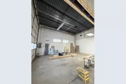 793 W Laketon Avenue, Muskegon, MI 49441 - Photo 3