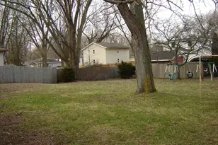 271 68th St SW, Grand Rapids, MI 49548 - Photo 23