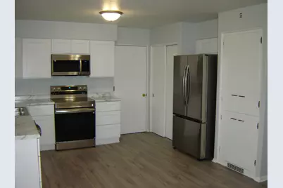 271 68th Street SW, Grand Rapids, MI 49548 - Photo 3