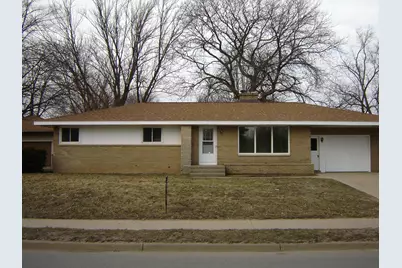 271 68th Street SW, Grand Rapids, MI 49548 - Photo 1