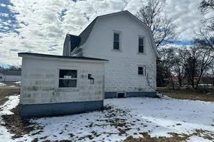 314 Russell St, Allegan, MI 49010 - Photo 3