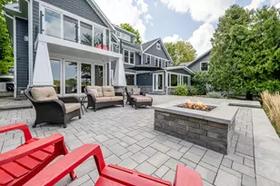 7881 Lakewood Dr, Coloma, MI 49038 - Photo 41