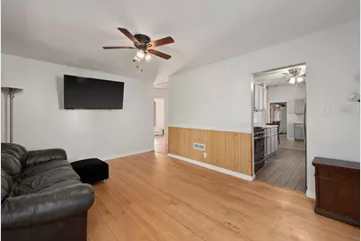 85 Doremus Avenue, Waterford, MI 48328 - Photo 13