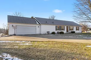 5950 Violet Ct, Battle Creek, MI 49014 - Photo 3