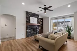 4614 Caspian Dr, Hudsonville, MI 49426 - Photo 9