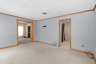 316 E Division St, Dowagiac, MI 49047 - Photo 11