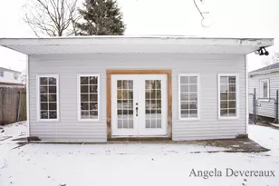 3640 Raven Ave SW, Wyoming, MI 49509 - Photo 3