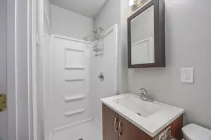 1021 Sherman St SE, Grand Rapids, MI 49506 - Photo 13