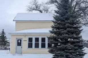 809 Maple St, Grayling, MI 49738 - Photo 1