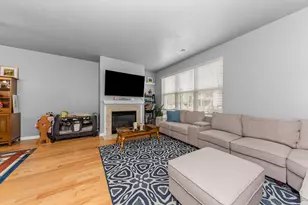 4003 Elizabeth Ave, Canton, MI 48188 - Photo 15