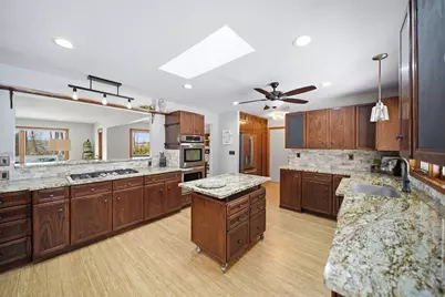 1910 Essex Lane, Jackson, MI 49203 - Photo 15