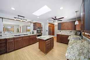 1910 Essex Ln, Jackson, MI 49203 - Photo 15