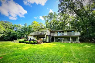 1910 Essex Ln, Jackson, MI 49203 - Photo 63