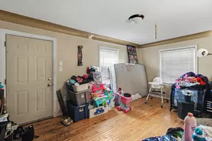 8304 Robson St, Detroit, MI 48228 - Photo 5