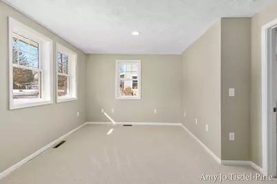 516 W Montcalm Street, Greenville, MI 48838 - Photo 5