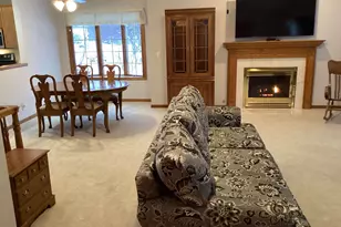 811 Clarewood Ct, Holland, MI 49423 - Photo 9